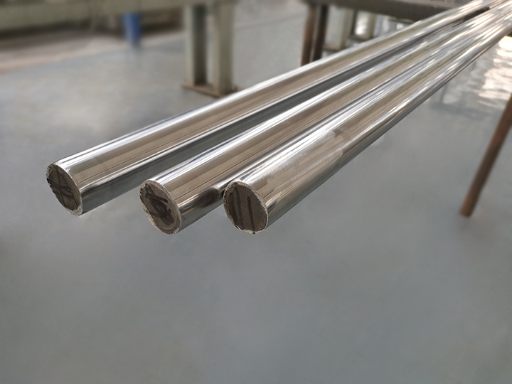 Precision piston rod